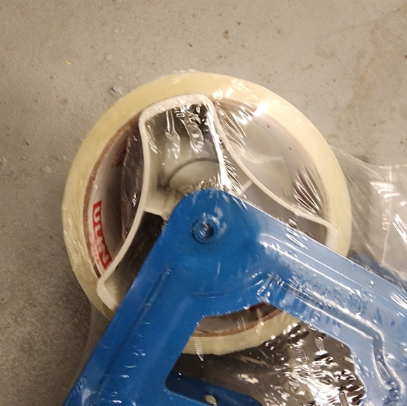 Tape Gun Dispenser Clear Packing Tape Shipping Tape Box Tape 📦 Tape Gun - Picture 3 of 5